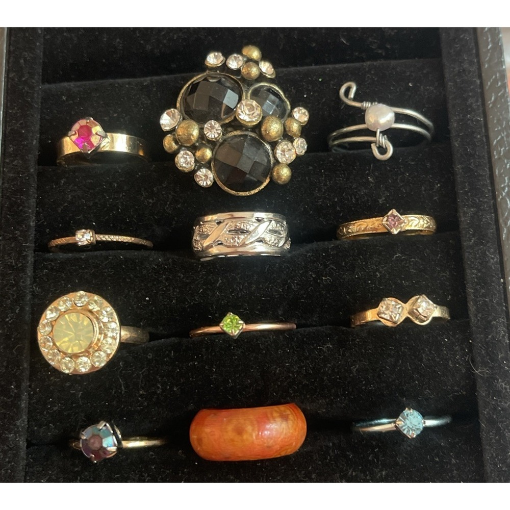 Lot of 12 Costume Rings Beads Stones Silver Gold Tone #2